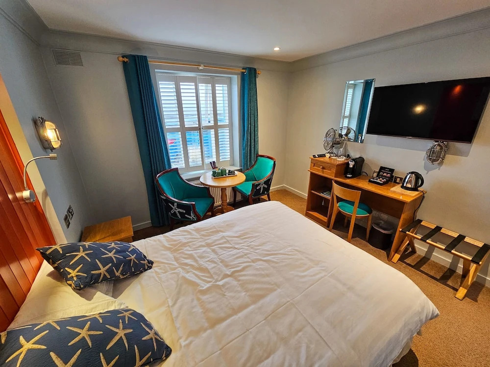 King Sitric Seafood Bar & Accommodation