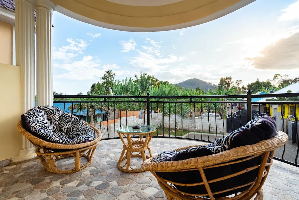 Rayan Apartments & Safaris