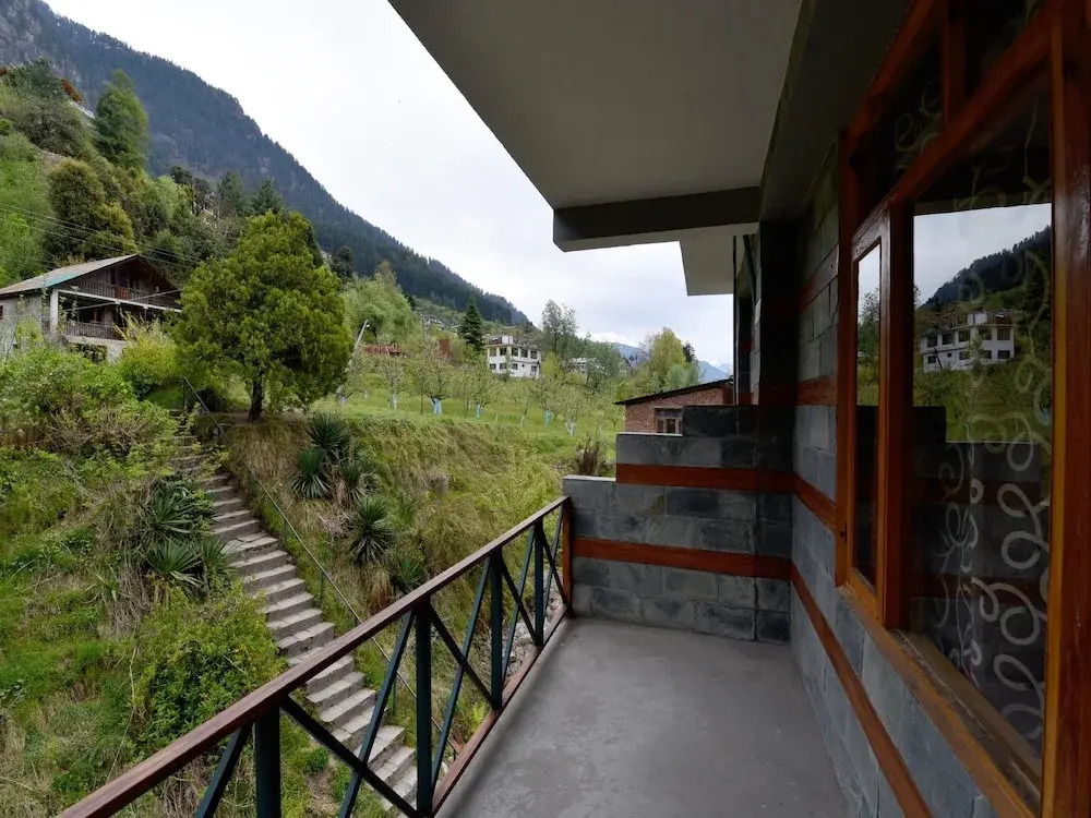 Capital O 28456 Grand Krisa Resort And Spa