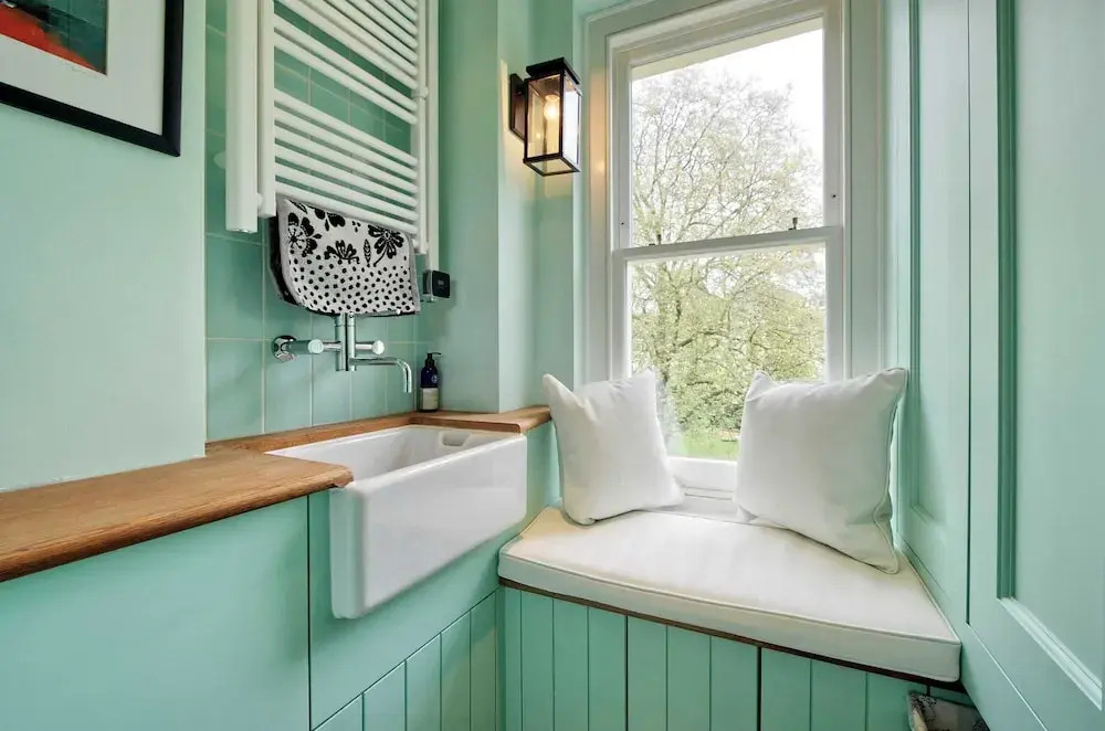 Stunning 2 Bedroom Apartment in Little Venice West London