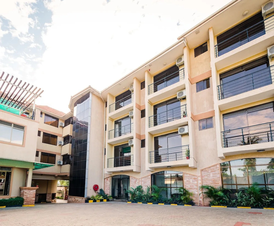 Maries Royale Hotel