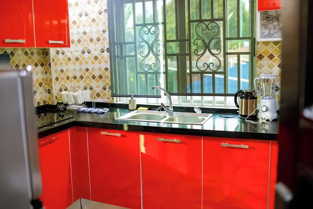 Bawuah Royal Apartments