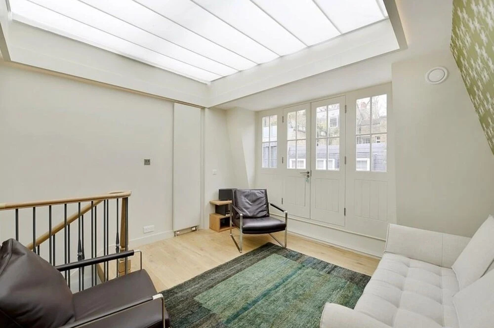 Charming 3-bed House in London