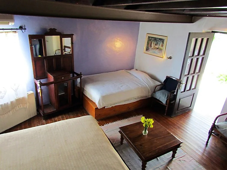 Mespilo House