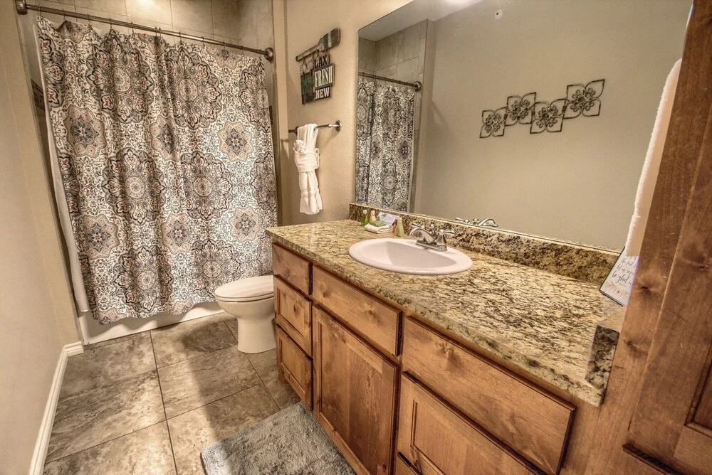 Rio Vida Rg104 3 Bedrooms 2 Bathrooms Condo