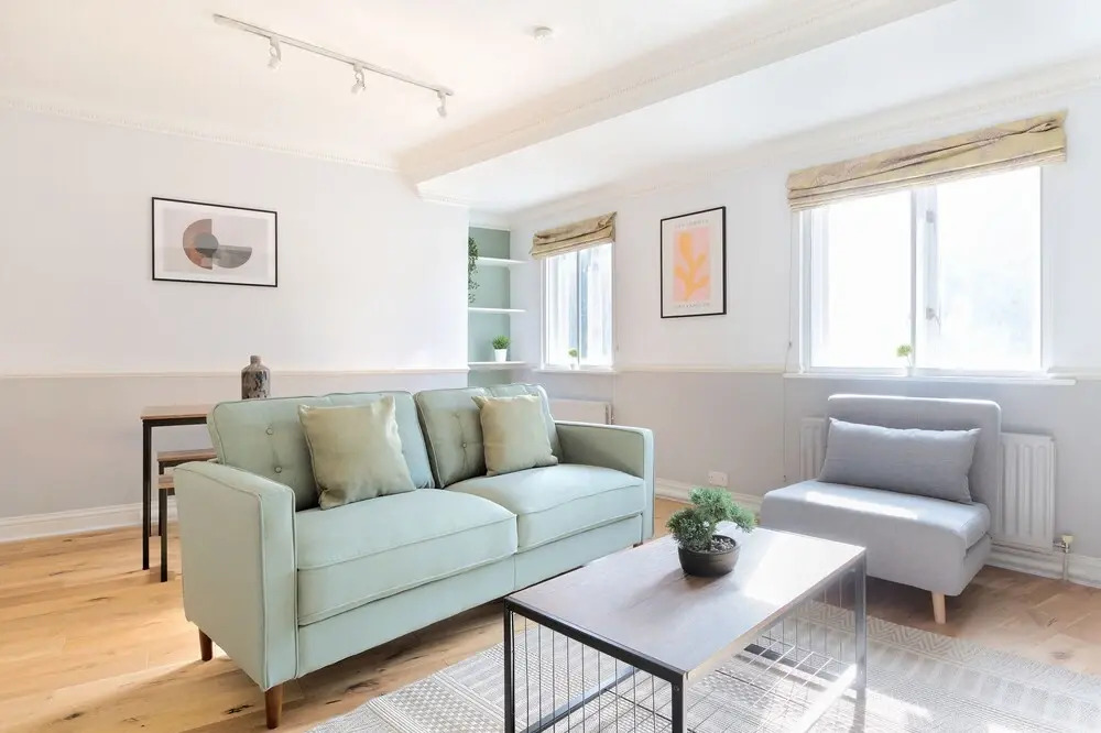 Stunning 2 Bed Flat near Tower Bridge