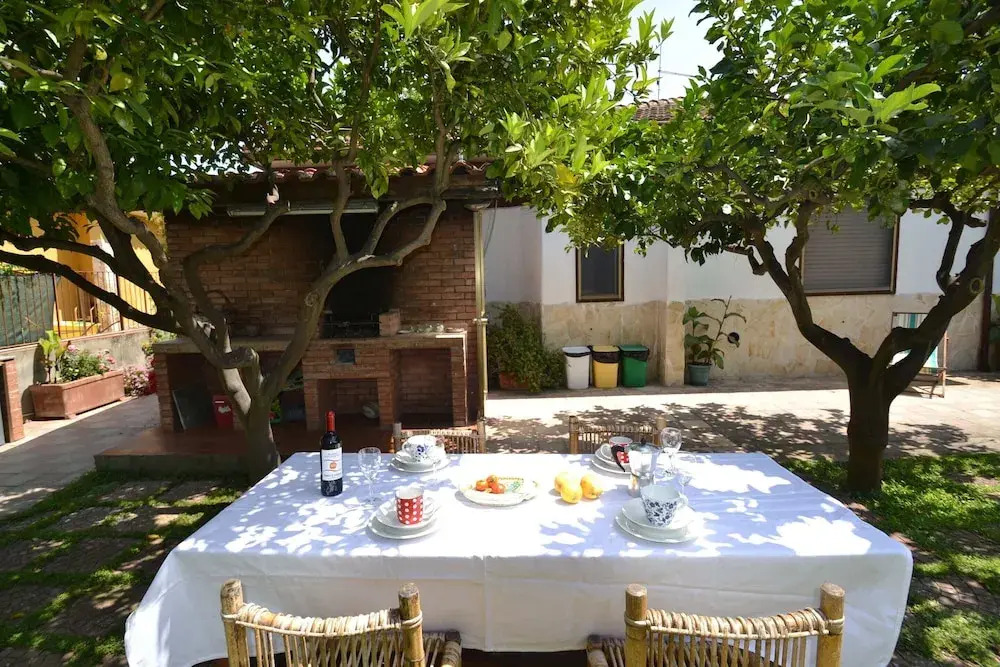 Detached House Near the sea With Garden and Terrace