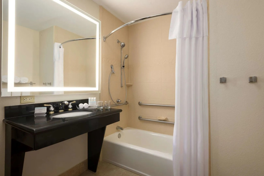 Homewood Suites by Hilton Jacksonville Deerwood Park