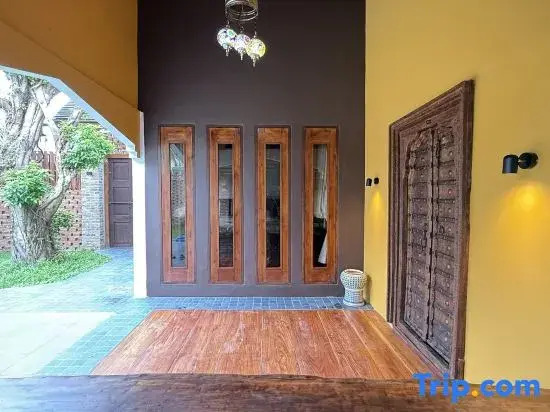 Kawarin Kanpuri Villas