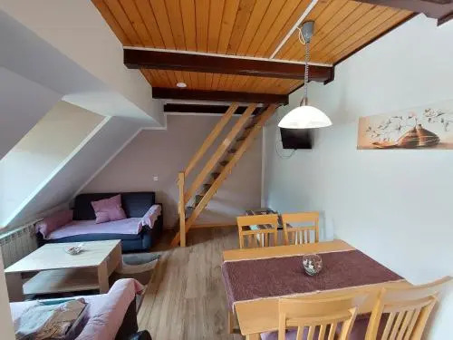 Apartments Ktrenc