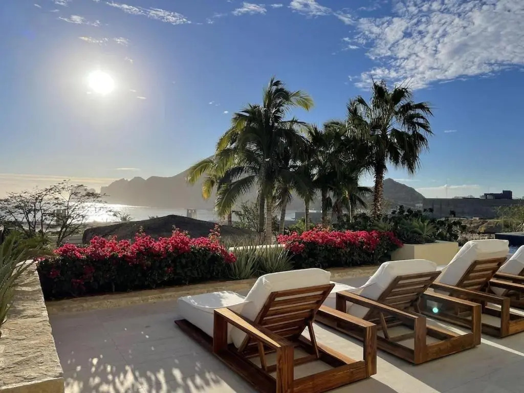 Veranda Santorini 3BDR At The Famous Medano Beach And Steps Away From The Marina