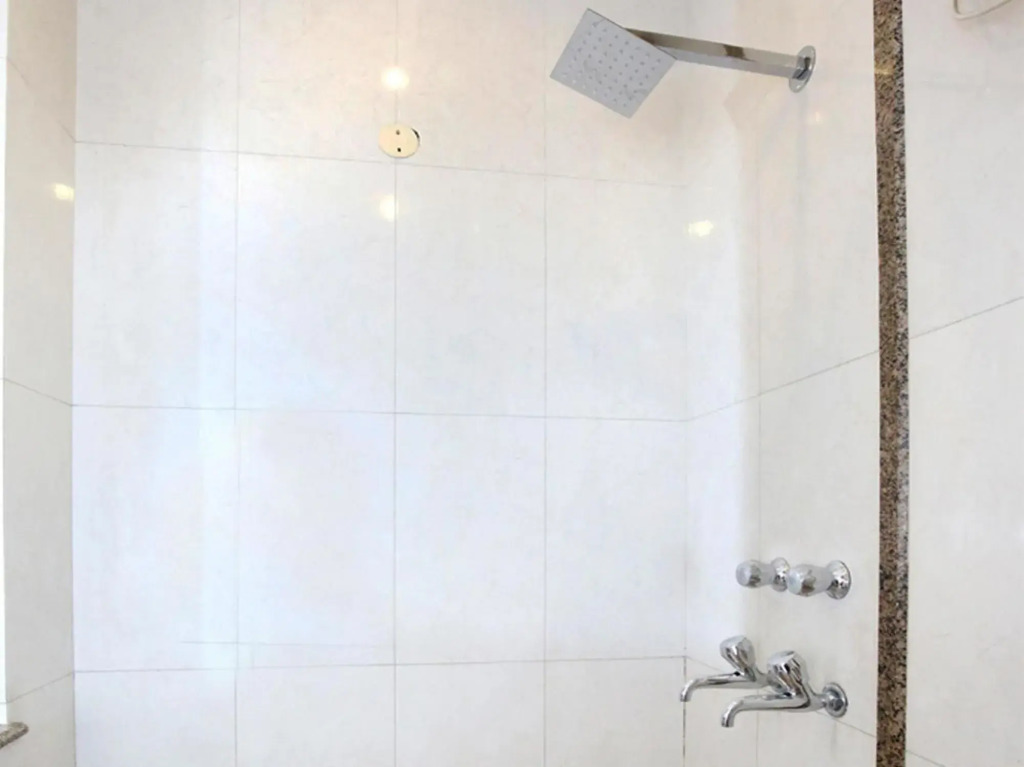 Oyo Rooms Chandigarh Sector 34