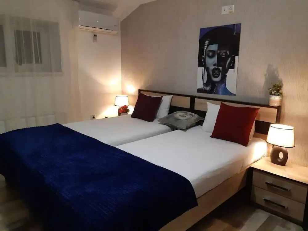 Venus hotel
