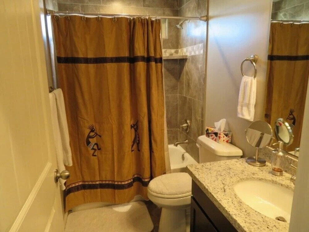 Steven Greenhagen - 3 Br Home
