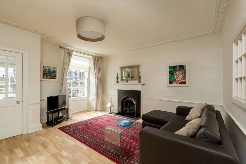 JOIVY New Town Boutique Apartment on India Street