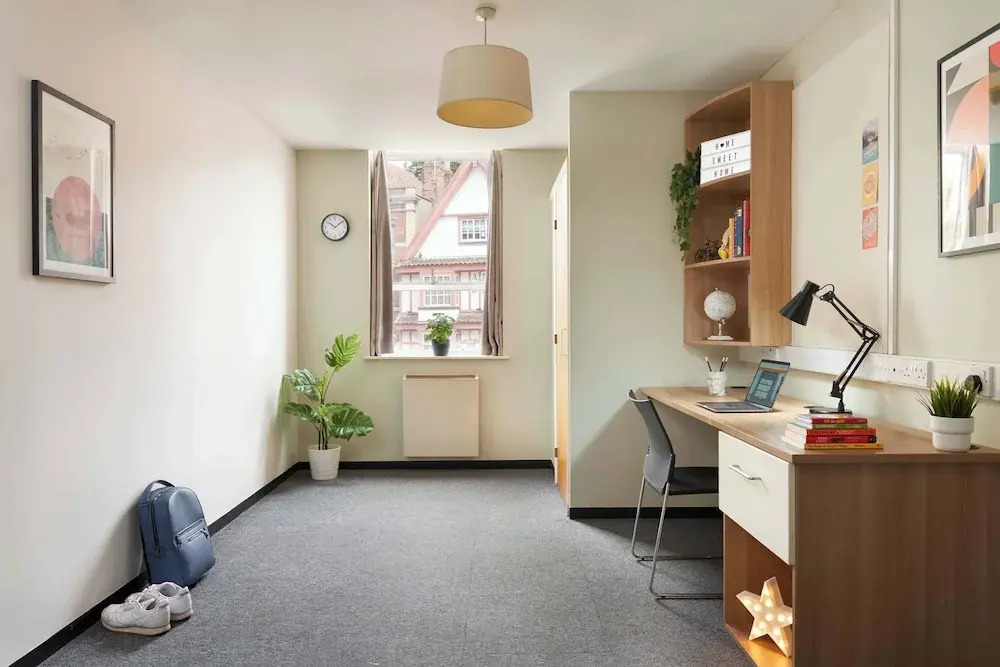 For Students Only Transom House in Bristol