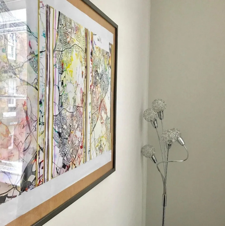 Heart of Edinburgh City Flat