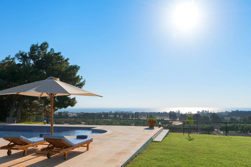 Bello Blu Estate Luxury Mediterranean Villa