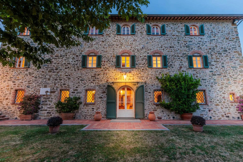 Villa Rapondi, a Farmhouse with View