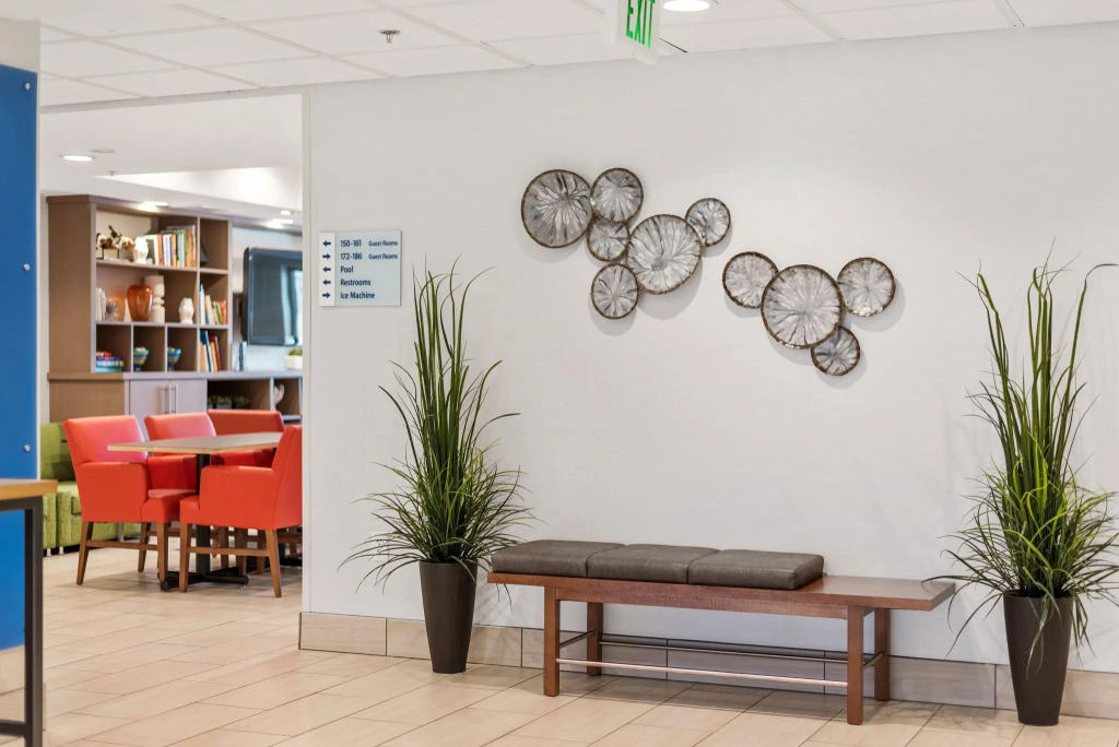 Holiday Inn Express West Valley City by IHG