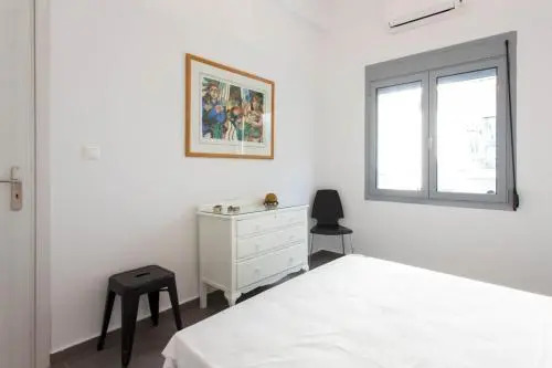 Five-Bedroom House near Acropolis