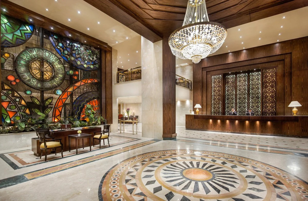 Отель Pyramisa Suites Hotel Cairo