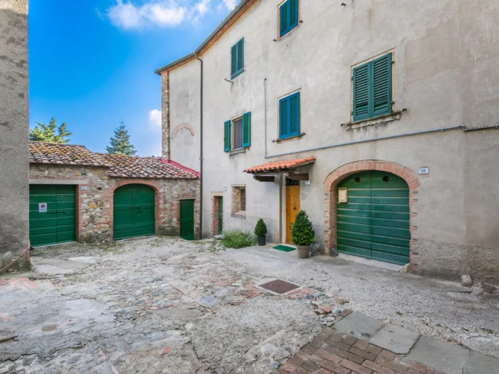 Francescos pretty house