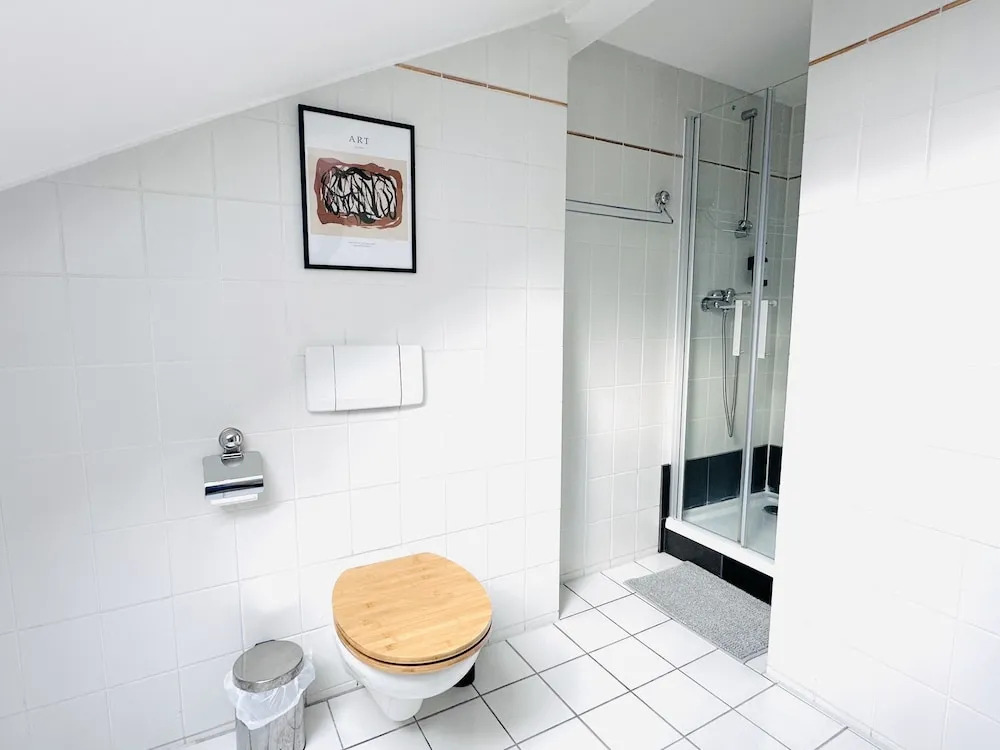 Apartmenthaus am Dom - Zentrum & Ruhige Lage, Perfekt für Business Trip, Auch für Familie, Viel Platz mit Küche