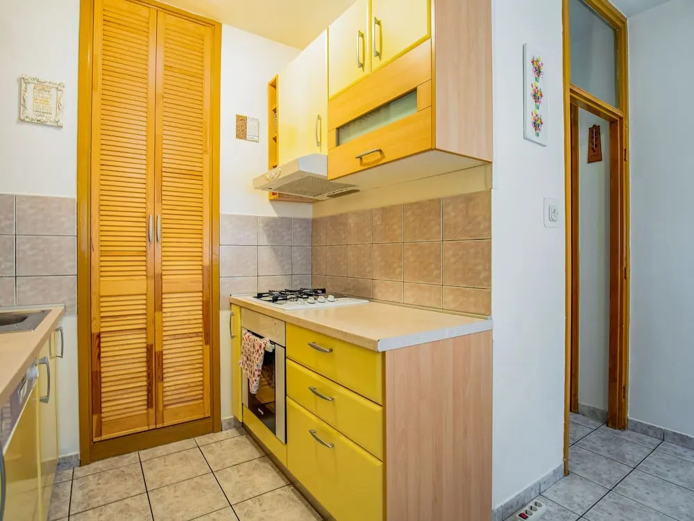 Fabulous Apartment in Zadar near Sea Beach & Nightlife