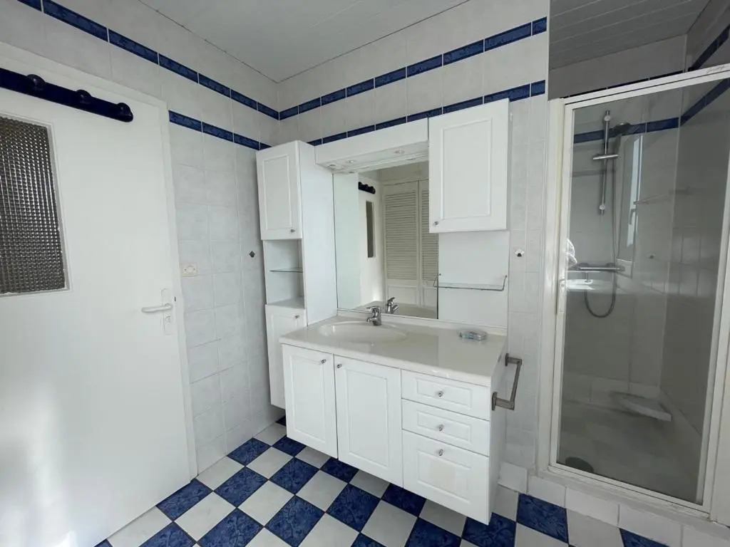 Appartement Jullouville, 3 pièces, 5 personnes - FR-1-361-162