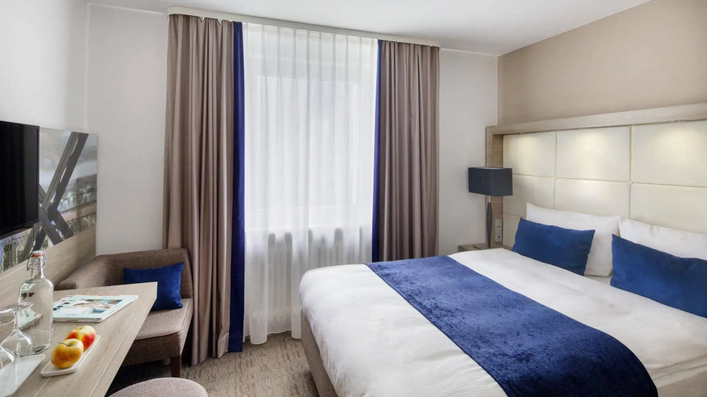 The Alex Hotel