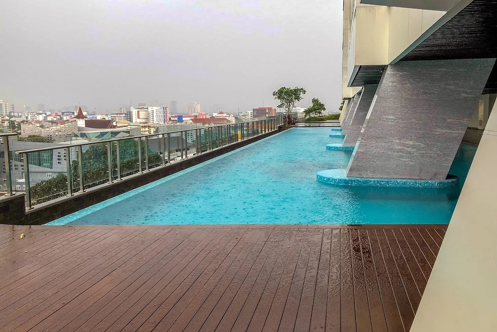 Premium Studio at Menteng Park Apartment