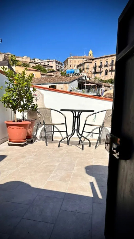 B & B Domus San PietRo