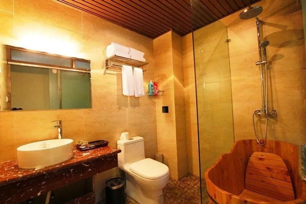 Come Inn- Lijiang