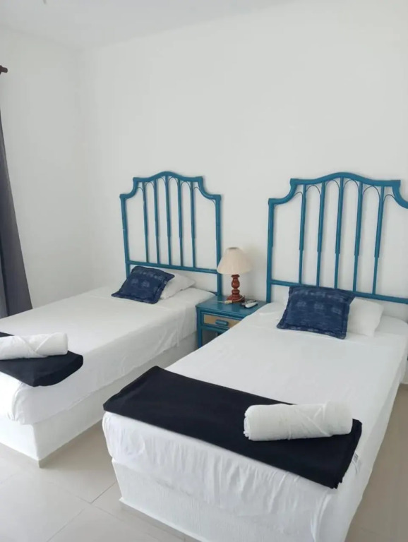 Departamento 2 recamaras para 6 Personas 3 albercas playa a 50 mts wifi