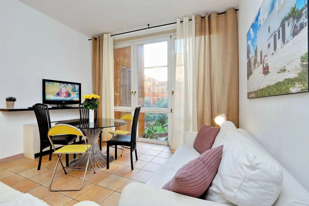Rome Unique Spanish Steps Apartments