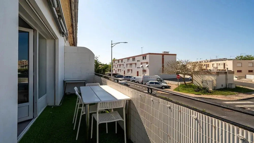 Apartment in Grau du Roi Near the Beach