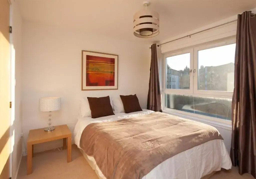 The Lochend Park View Residence No 1