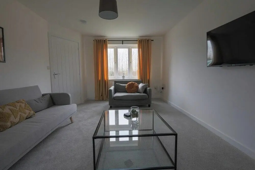 The Haven Modern 4-bed Home With Garden