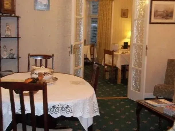 Clunie Guest House