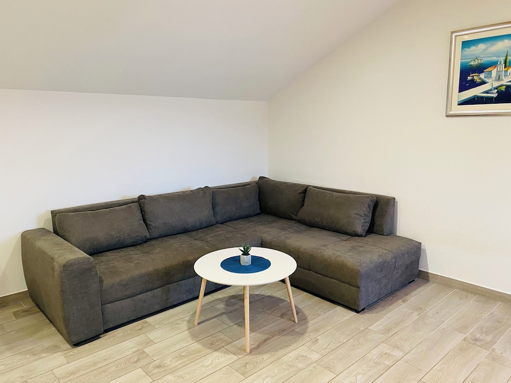 Apartments Marija Balcony with Sea View