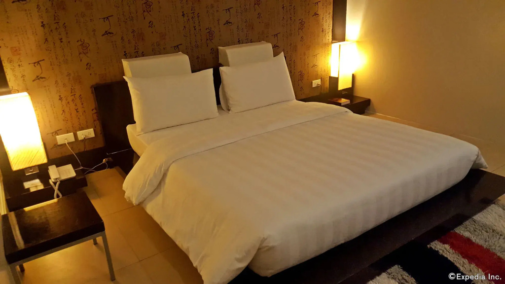 Manhattan Suites Inn