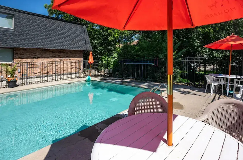 The Overbrook 2BR Pet-friendly Condo Lake Geneva