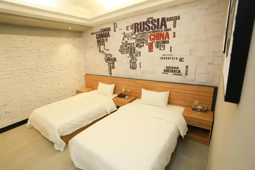 Shantou Leyi Express Hotel