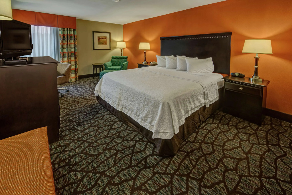Hampton Inn Asheville-Tunnel Road