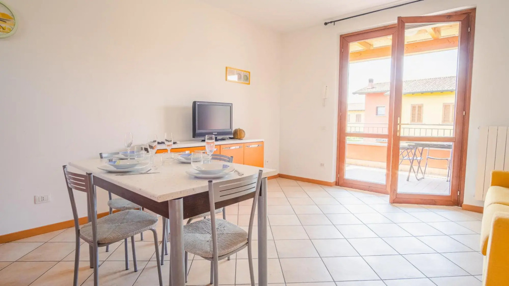 Garda Orange Apartment - Italian Homing