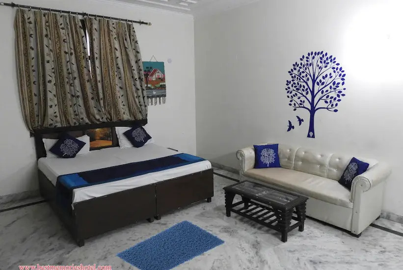 Jana Residency