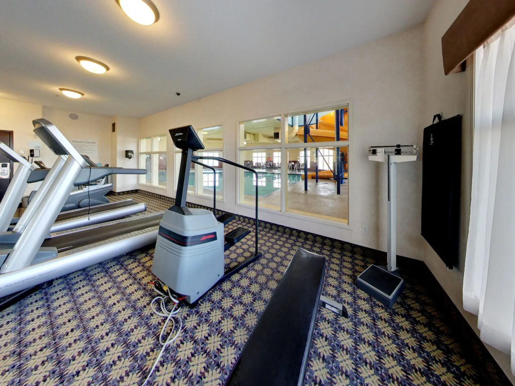 Holiday Inn Express Hotel & Suites - Edmonton International Airport by IHG