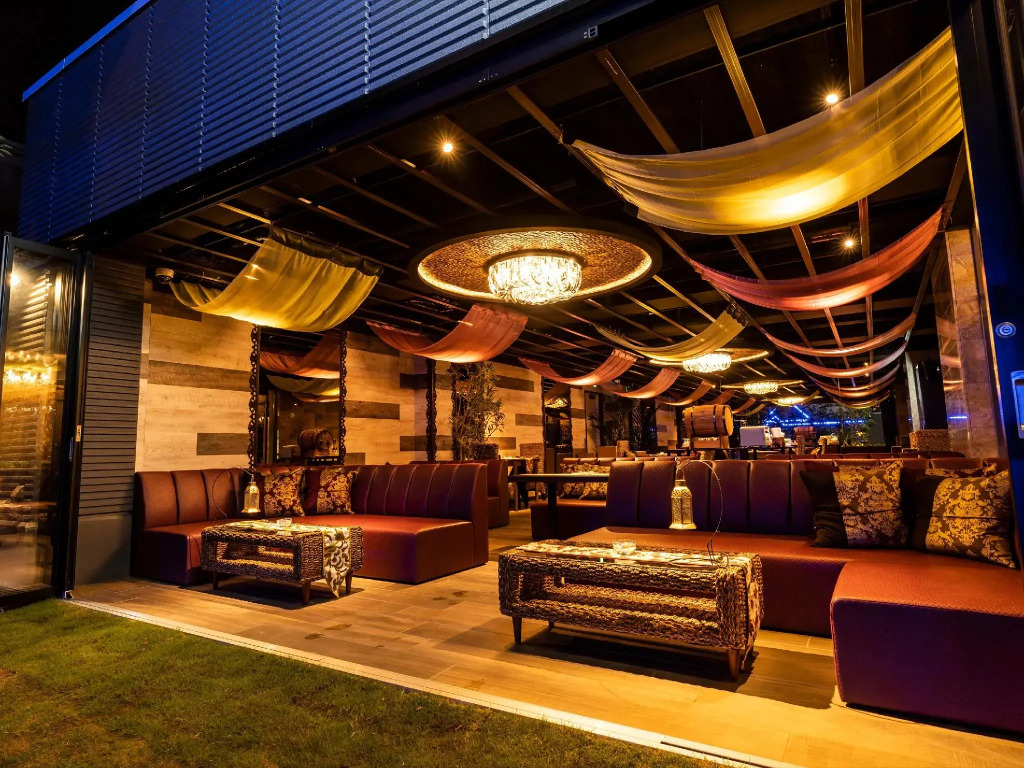 Hotel Petit Bali Garden Shin Okubo