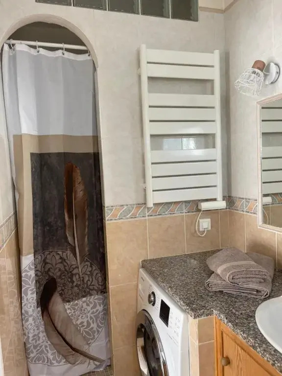 Bel appartement a l’orée du bois climatisé